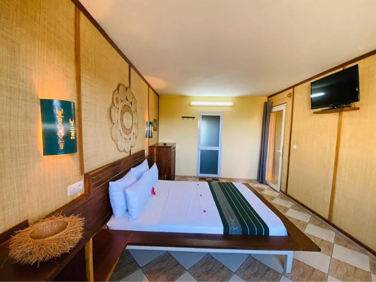 Le Jardin Exotique Hotel Antsiranana Ngoại thất bức ảnh