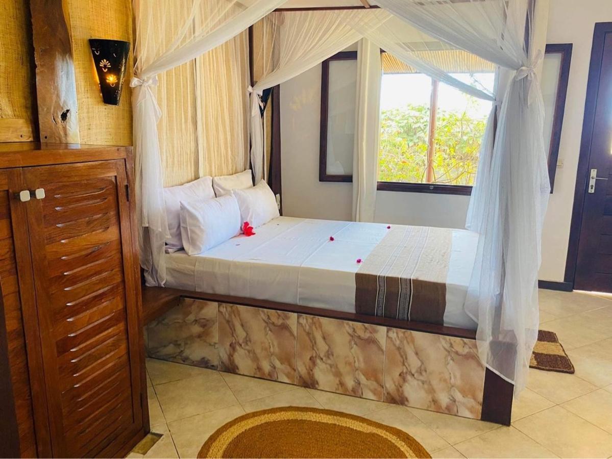 Le Jardin Exotique Hotel Antsiranana Ngoại thất bức ảnh