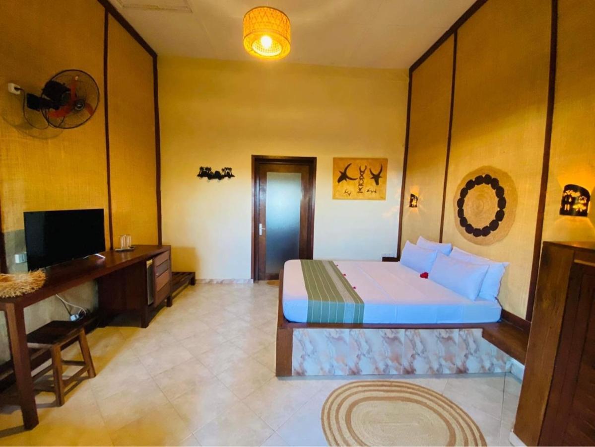 Le Jardin Exotique Hotel Antsiranana Ngoại thất bức ảnh