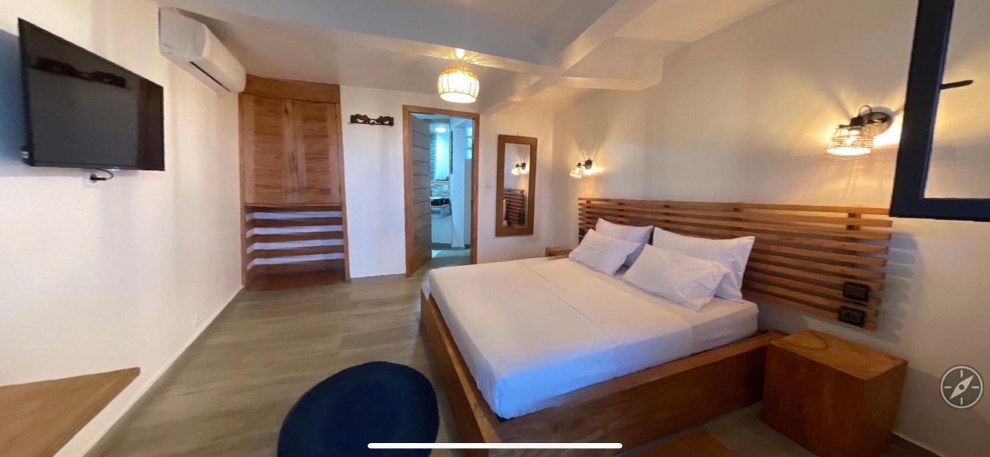 Le Jardin Exotique Hotel Antsiranana Ngoại thất bức ảnh